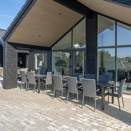 Holiday Uthwagin - 850m From The Sea In Western Jutland By Interhome